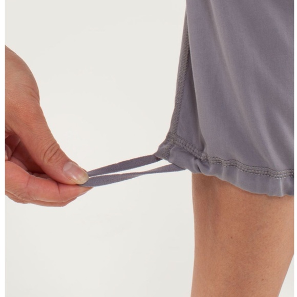 Lululemon Post Power Crop Fossil Grey Size 8 Gorpcore Lagenlook - Picture 7 of 14